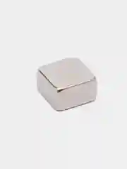 5 штук 5x5х3мм Магнит неодимовый призма N38