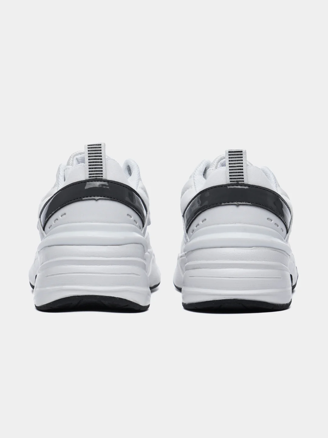 Белый женские кроссовки с логотипом Nike m2k tekno