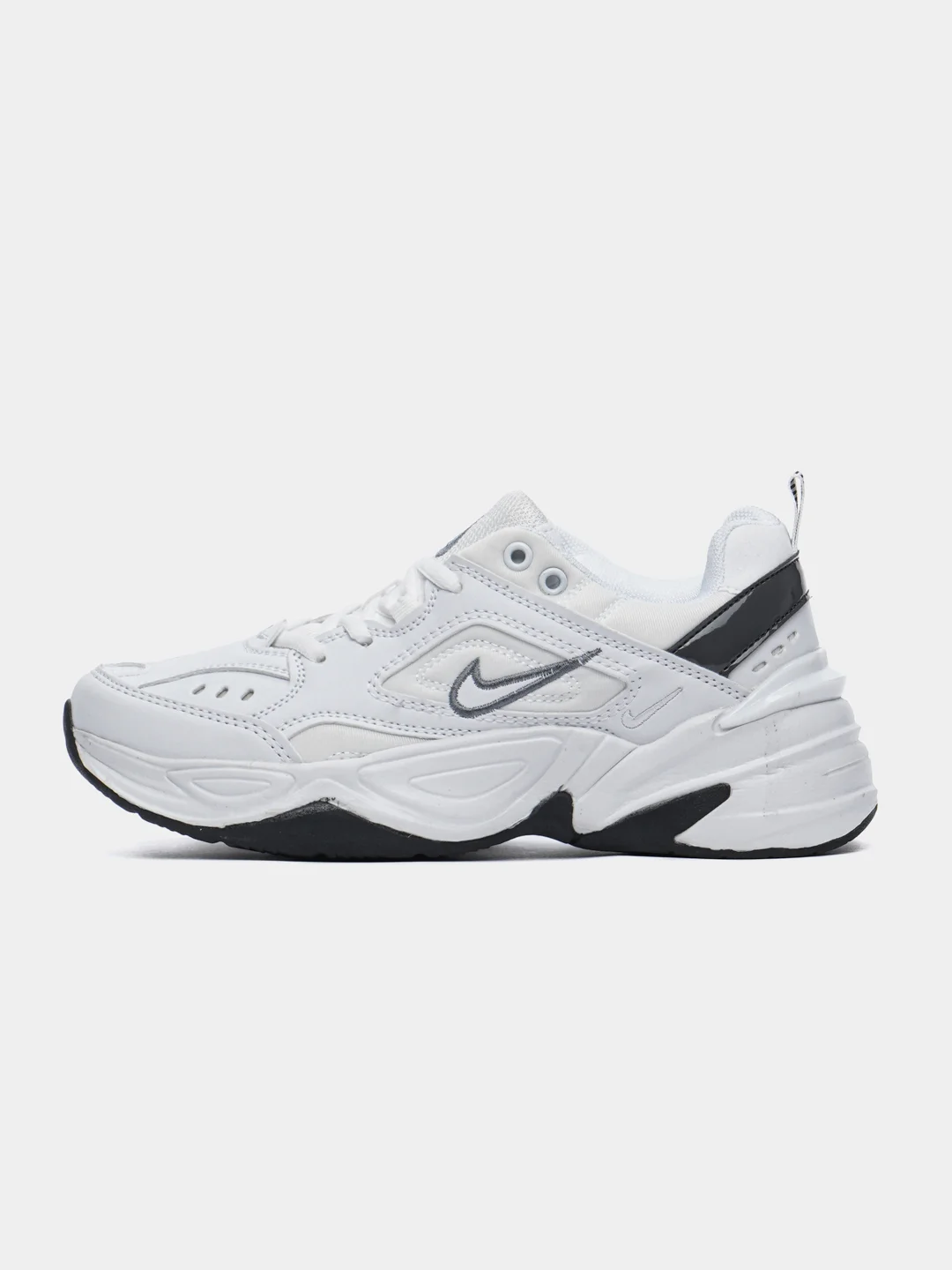 Белый женские кроссовки с логотипом Nike m2k tekno