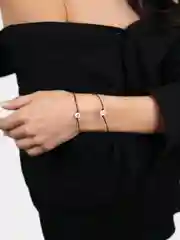 Черный браслеты парные на нити с сердцем