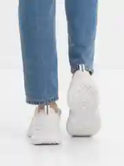 Белый кроссовки женские спортивные