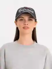 Бейсболка женская с надписью RETROAD