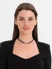 Черный чокер с бантиком из страз