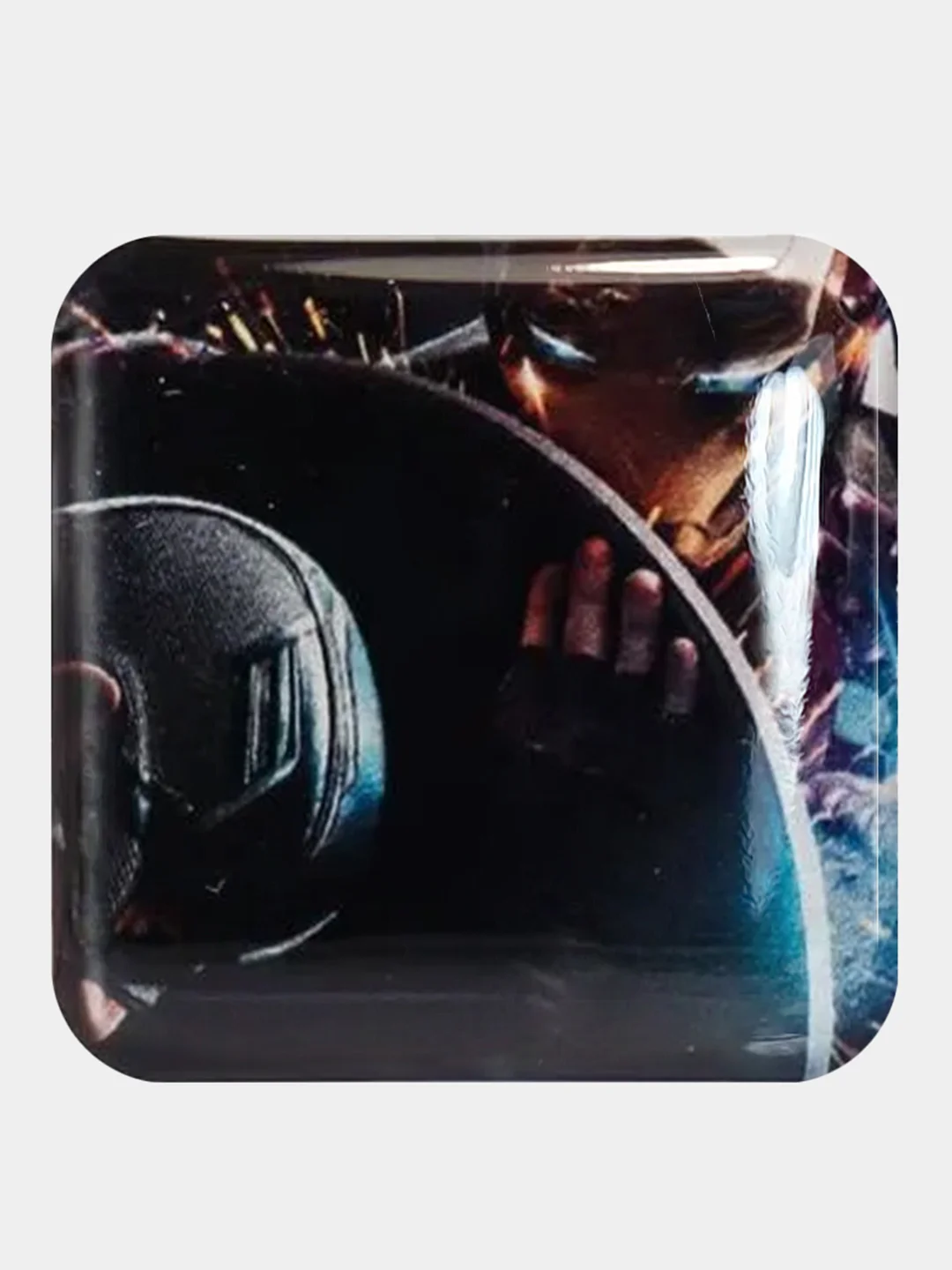 Золотой 3d стикеры (наклейки) на телефон Marvel Мстители