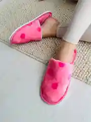 Тапочки домашние женские закрытые в горошек