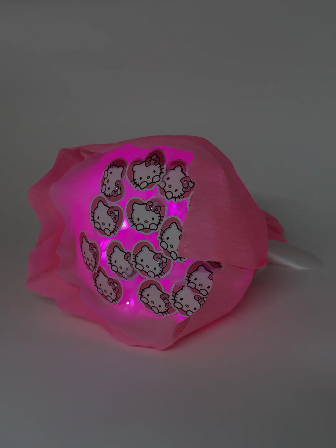 Букет из сердечек Hello Kitty