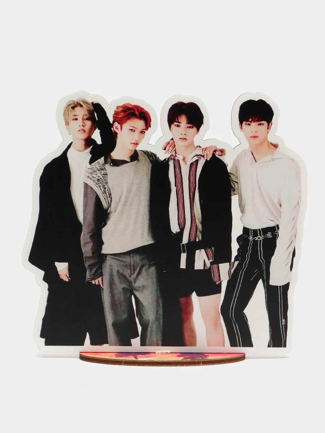 Манго фигурка k-pop  Stray kids из дерева