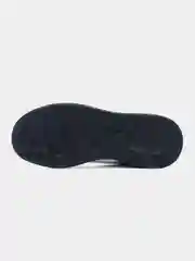 Белый кроссовки женские