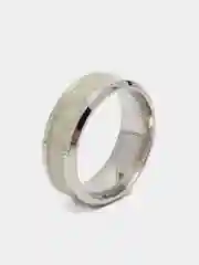 Серебряный кольцо "Lux"