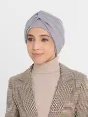 Белый тюрбан женский
