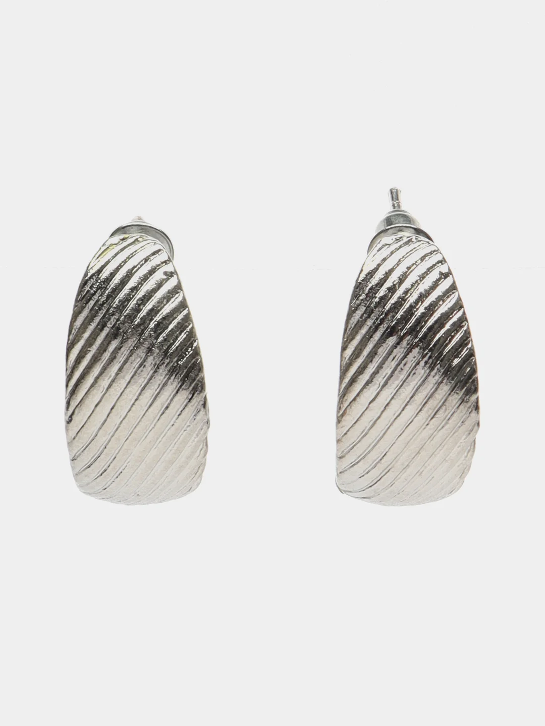 Серебряный серьги-гвоздики Teosa, серебристые, из бижутерного сплава