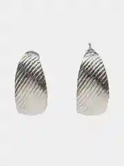 Серебряный серьги-гвоздики Teosa, серебристые, из бижутерного сплава