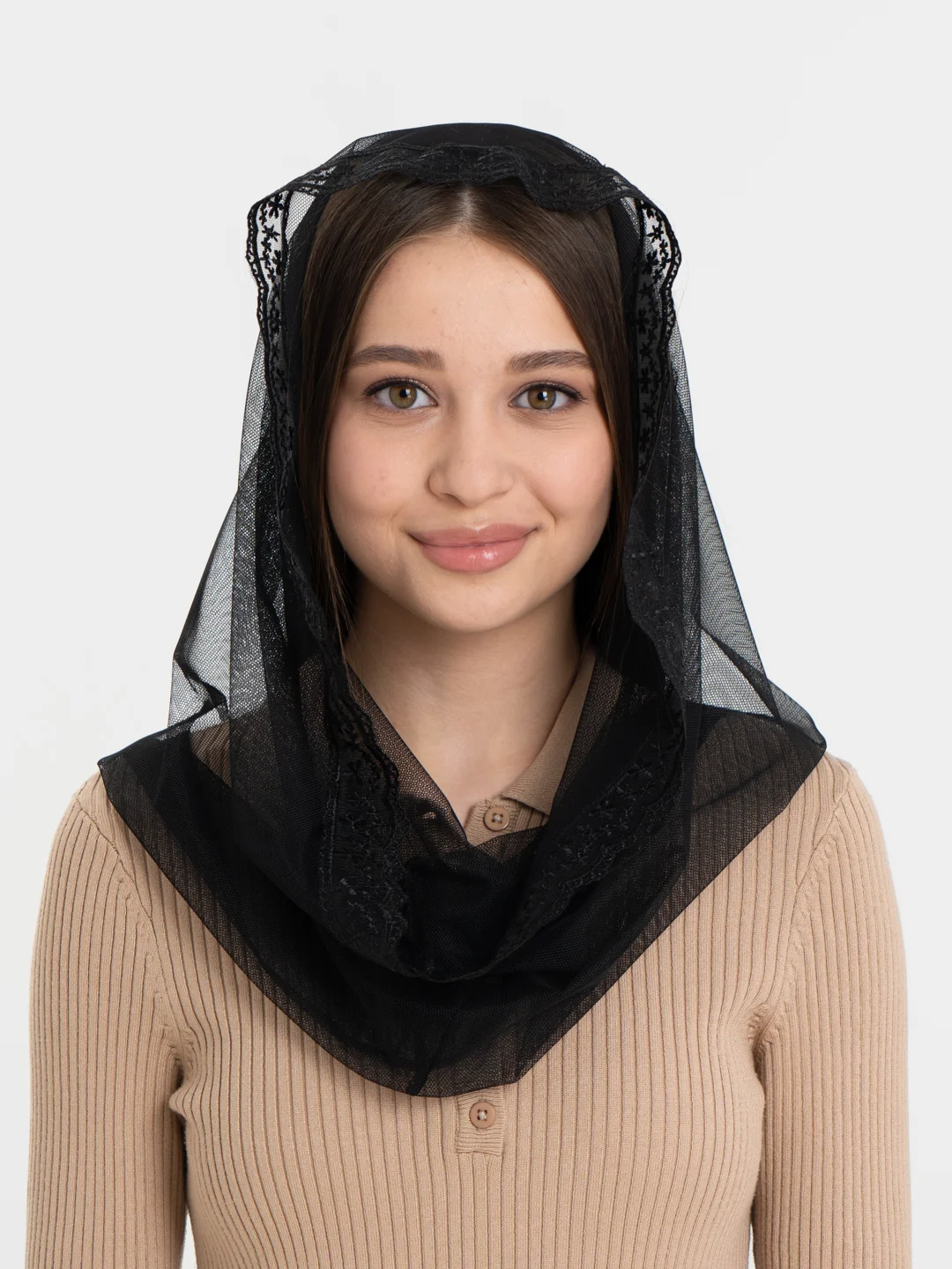 Черный церковный женский платок