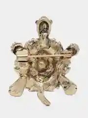 Серебряный брошь