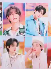 Золотой наклейки K-POP Stray Kids