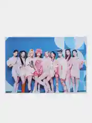 Алый плакат кпоп TWICE, k-pop, Твайс, постер