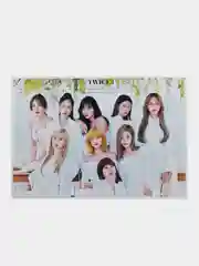 Бордовый плакат кпоп TWICE, k-pop, Твайс, постер