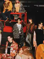 Багровый плакат кпоп Seventeen, постер, Kpop, Севентин