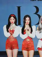 Серый плакат (G)I-dle Джи айдл, g-idle, постер кпоп, kpop, k-pop