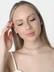 Серебряный чокер на шею с сердечками