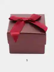 Подарочная коробка под кольцо или подвеску