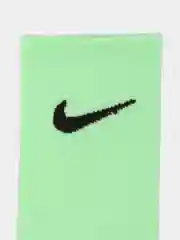 Салатовый носки Nike, яркие