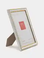 Белый фоторамка 10х15, 15х21, 21х30, небьющаяся, профиль 9