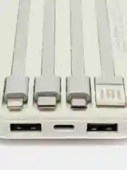 Белый повербанк (Power Bank) со встроенными проводами, 20000 mAh