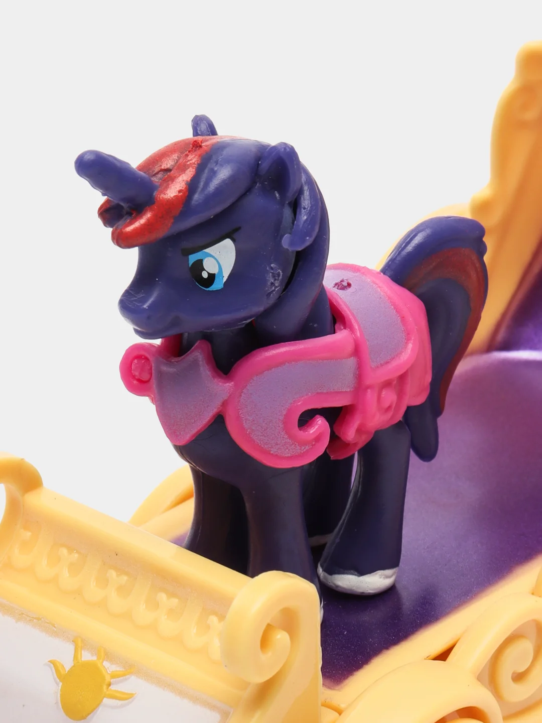 Набор из 2 Пони My Little Pony с королеской тележкой
