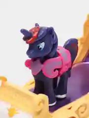 Пурпурный игровой набор  My Little Pony с королевской тележкой