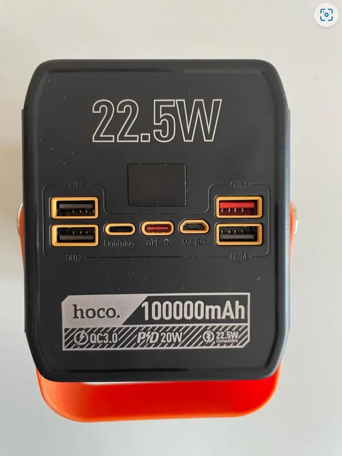 Белый power Bank с поддержкой QC3.0, 22,5 Вт, 100.000/ 90.000/ 80000 / 60000 / 50000 / 30000 мАч