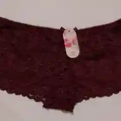 Бордовый трусы-шорты женские кружевные. Состав ткани cotton 85%, spandex 15%. Производство - Китай