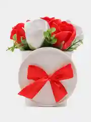 Алый букет из вспененного мыла , подарок на Новый год маме,сестре,коллеге ,подарочный набор