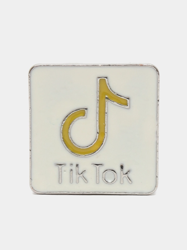 Пин металлический на булавке tik-tok
