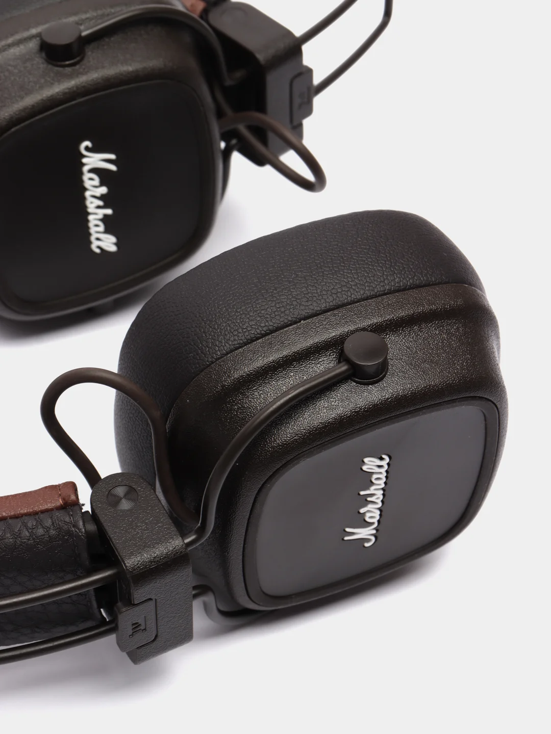 Коричневый беспроводные наушники Marshall Major IV