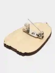 Розовый значок с открыткой