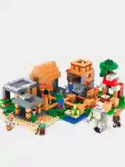 Конструктор Minecraft Village "Большая Деревня", игровой стол с отсеком для хранения