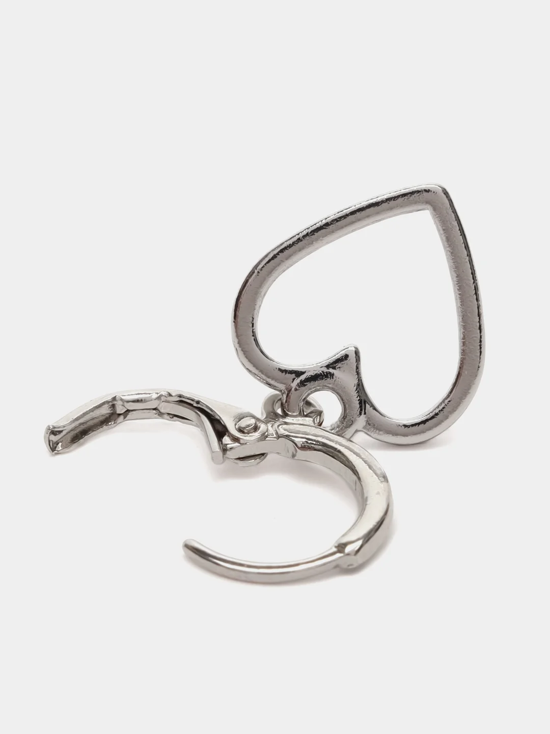 Серебряный серьги в форме сердца