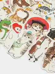Молочный наклейки котики