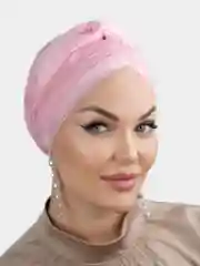 Розовый платок мусульманский/Платок атласный/ Готовый платок/ Тюрбан /Хиджаб/Платок на никах/ADEMI