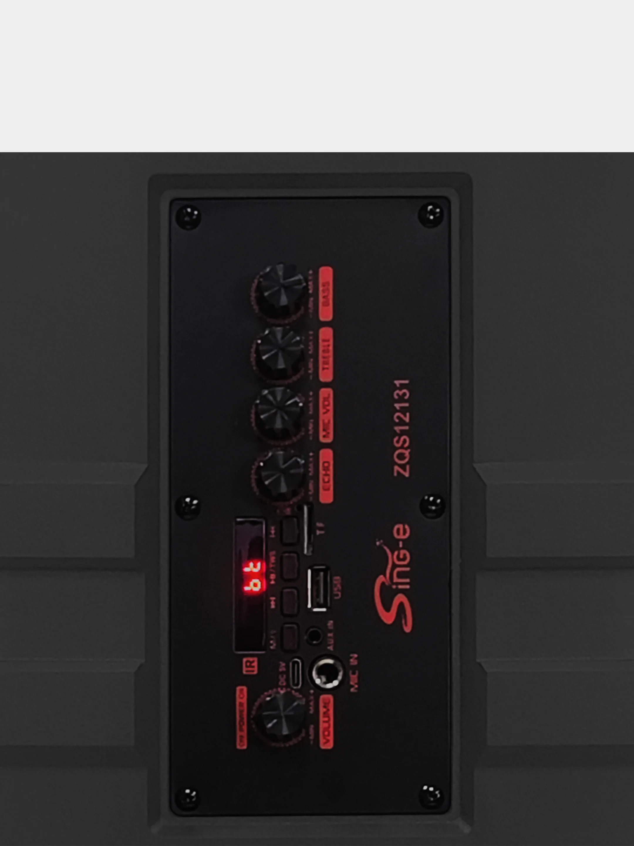 Угольный колонка Bluetooth с LED-подсветкой ZQS 40Вт (USB/SD/AUX/FM) колёсики/ручка + микрофон/пульт