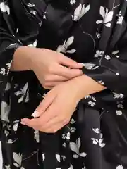 Черный халат кимоно женский домашний шелковый