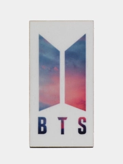 Значок деревянный "BTS"