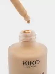 Тональная основа SPF 15 / Тональный крем с эффектом второй кожи