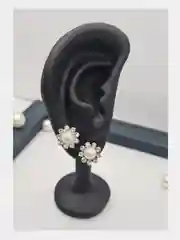 Белый серьги с камнем Swarovski, бижутерия