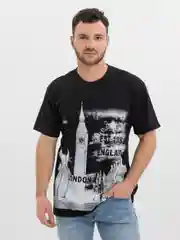 Черный футболка с принтом