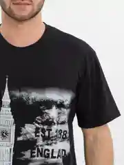 Черный футболка с принтом