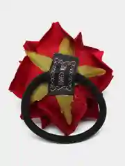 Бордовый резинка роза женская текстильная