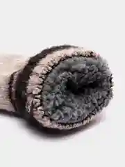 Бежевый варежки