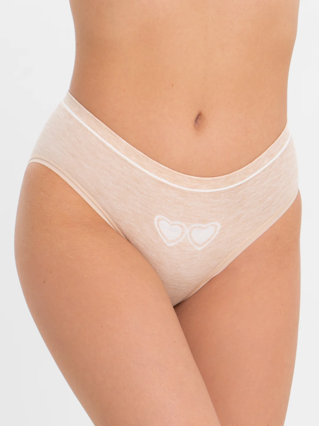 Бежевый трусы с сердечком, бесшовные, one size 42-48